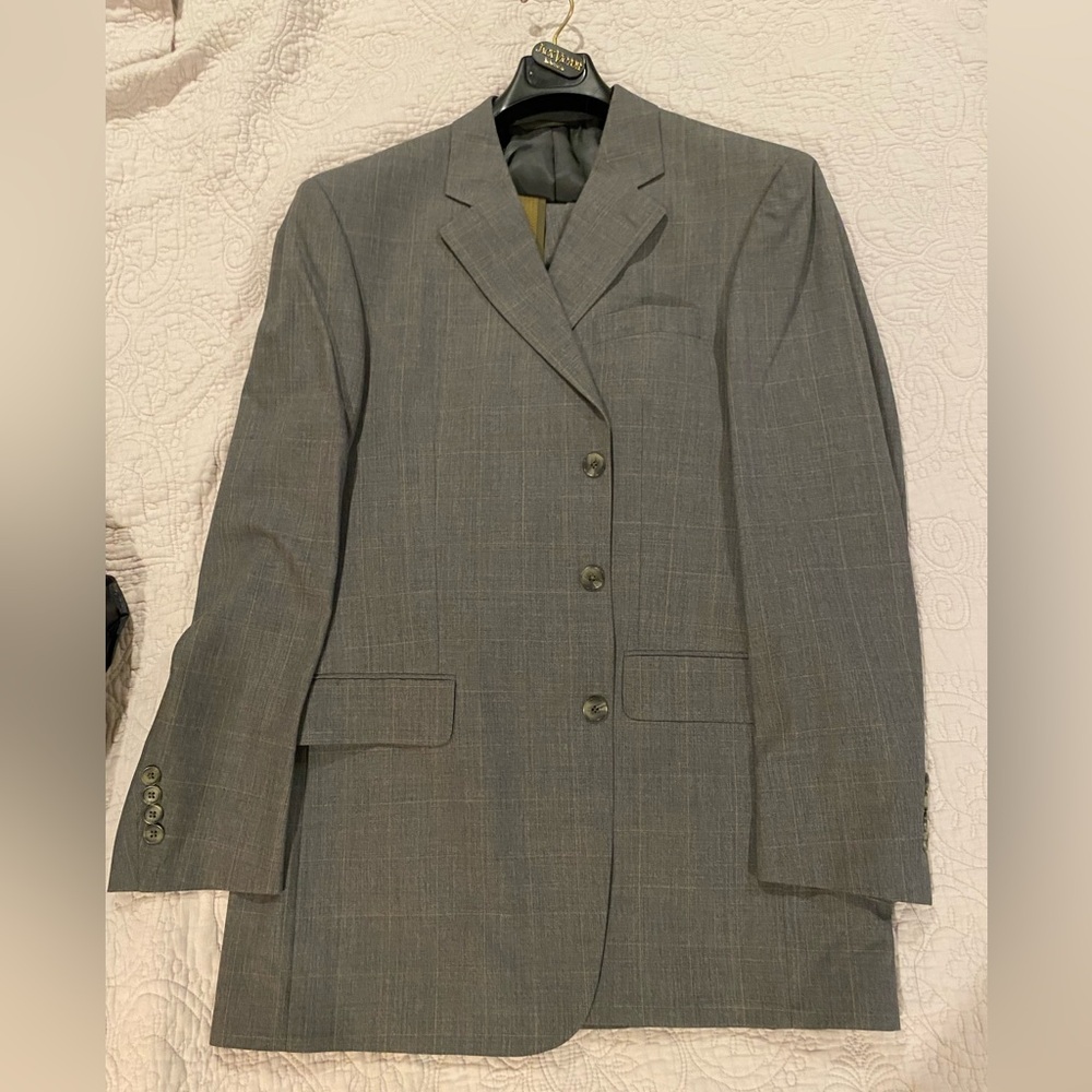 Oak Hall Designer Men’s Classic Fit Suit 37L